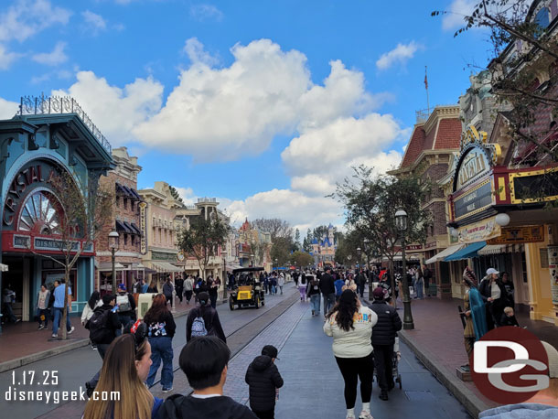 11:09am - Disneyland Main Street USA