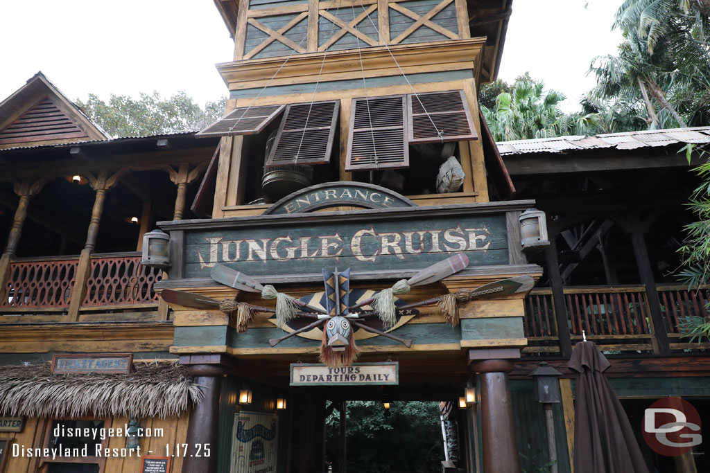 11:14am - The Jungle Cruise looked to have a short wait, it was posted at 15 min.