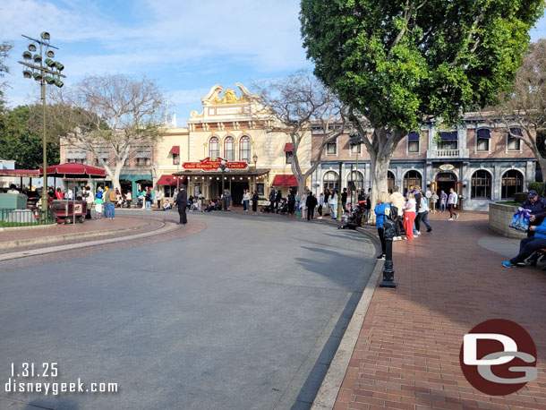 Decided to stop for the 2:45pm Mickey and Friends Cavalcade since it was not crowded.