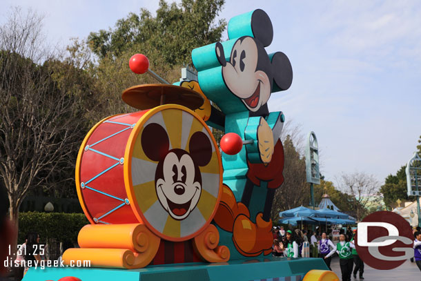 The 1:45pm Mickey and Friends Cavalcade