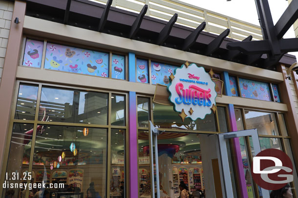 Disney Wonderful World of Sweets has opened since my last visit in Downtown Disney