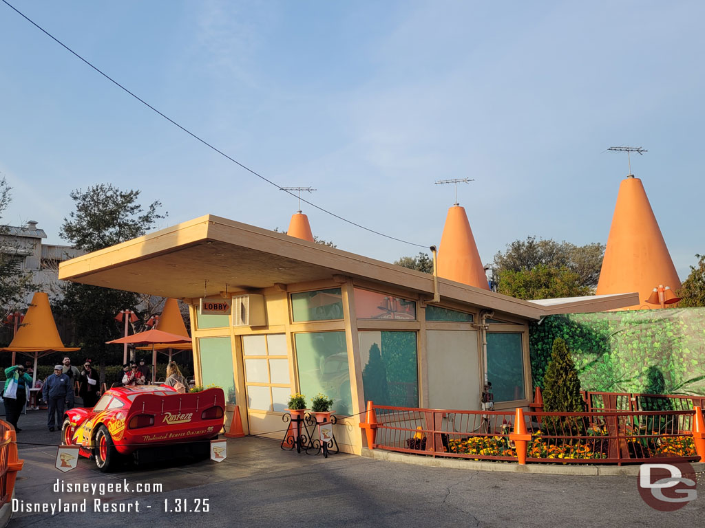 Work continues on the lobby building of the Cozy Cone, no real visible progress since my last visit.