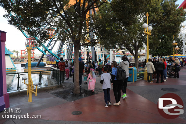 The wait for the Pixar Pal-A-Round was out into the walkway. Posted at 45 minutes.