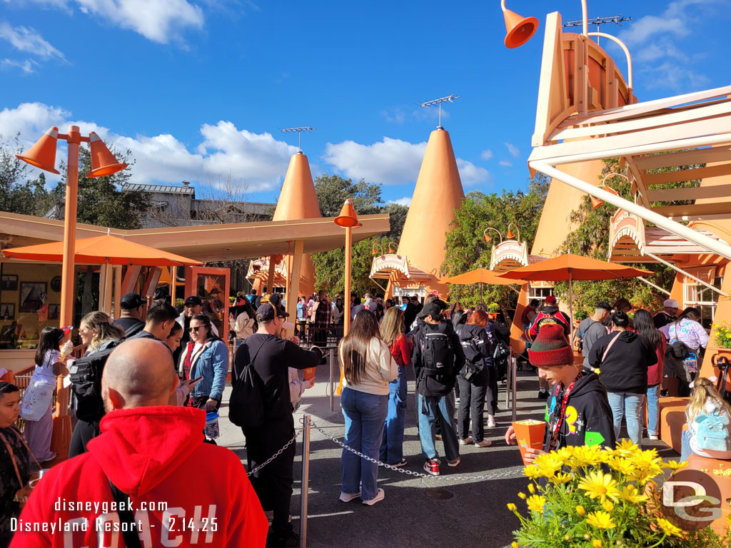 The Cozy Cone renovation has finished.  There is now a centralized ordering station.  The queues to pick up food at some cones were quite long this afternoon.