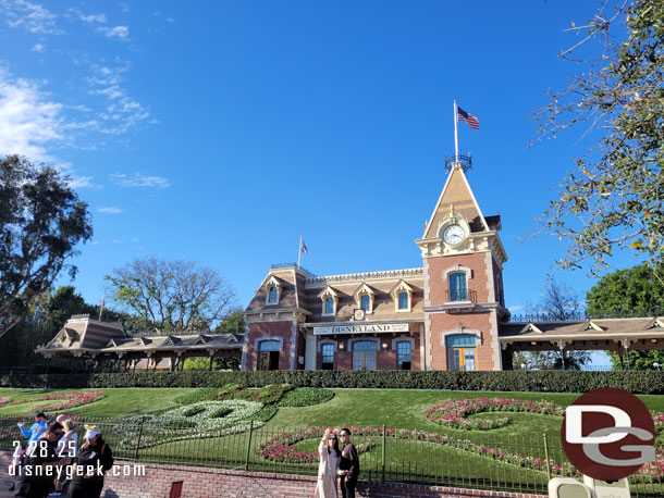 3:43pm - Arrived at Disneyland.  Walls are down from the train stations.  The railroad returns next week.