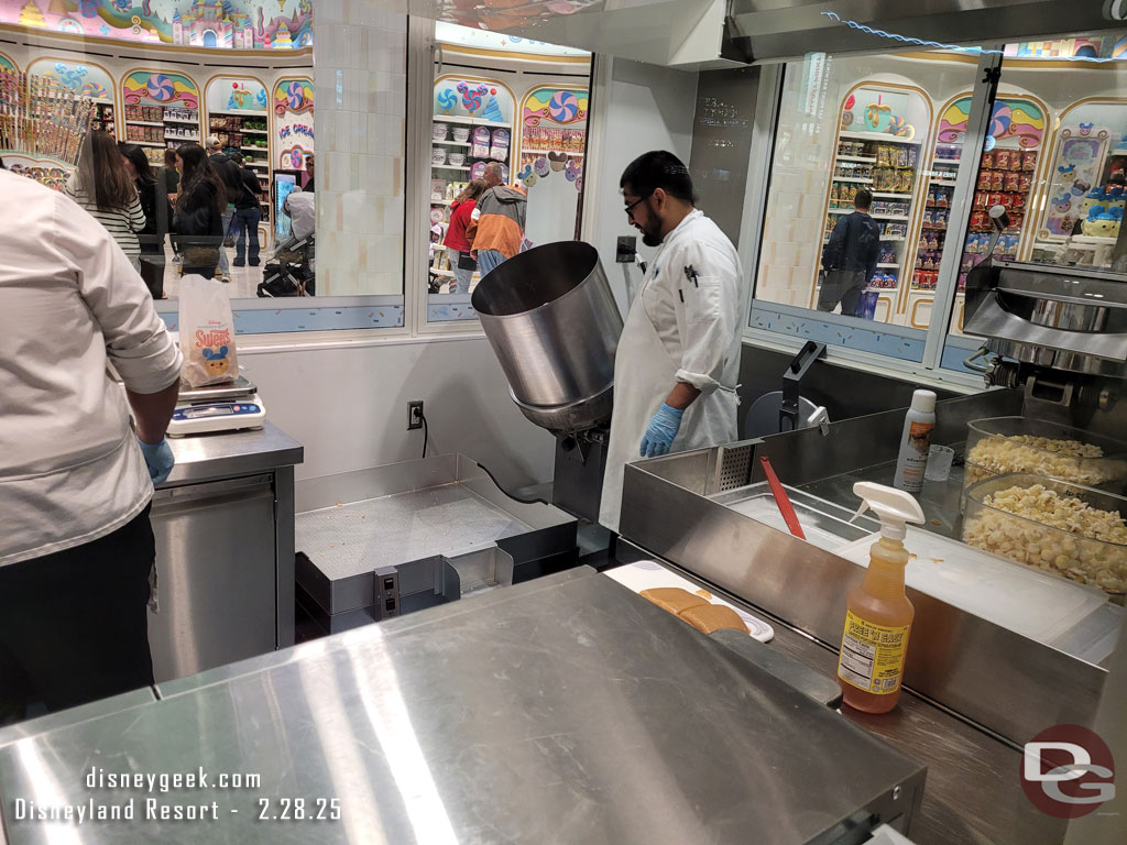 A new batch of caramel corn on its way