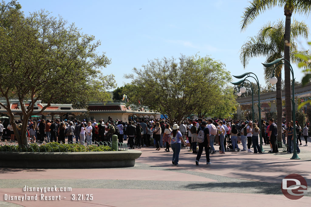 Not the best timing arrived as the 11am park hopping crowd was still clearing.