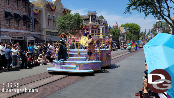 A trio of princesses on a float vs an Omnibus like other recent cavalcades
