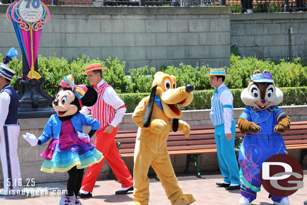 Minnie Mouse, Pluto and Chip