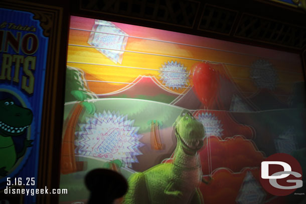 Some pictures from the ride (I did not put glasses on the camera so the images of the screens are not good).