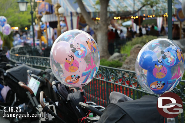 Disneyland 70 Balloons