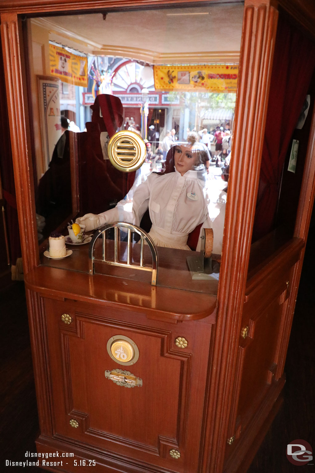 Tilly at the Main Street Cinema has another tap point for a souvenir printout.