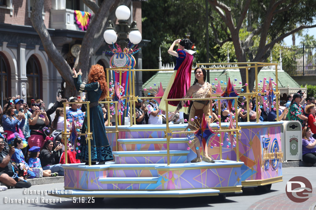 I moved around to Town Square and caught a second pass of most of the cavalcade