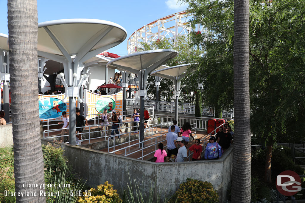 Incredicoaster had a 20 min wait.