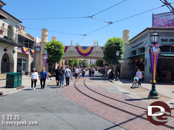 2:29pm - Buena Vista Street