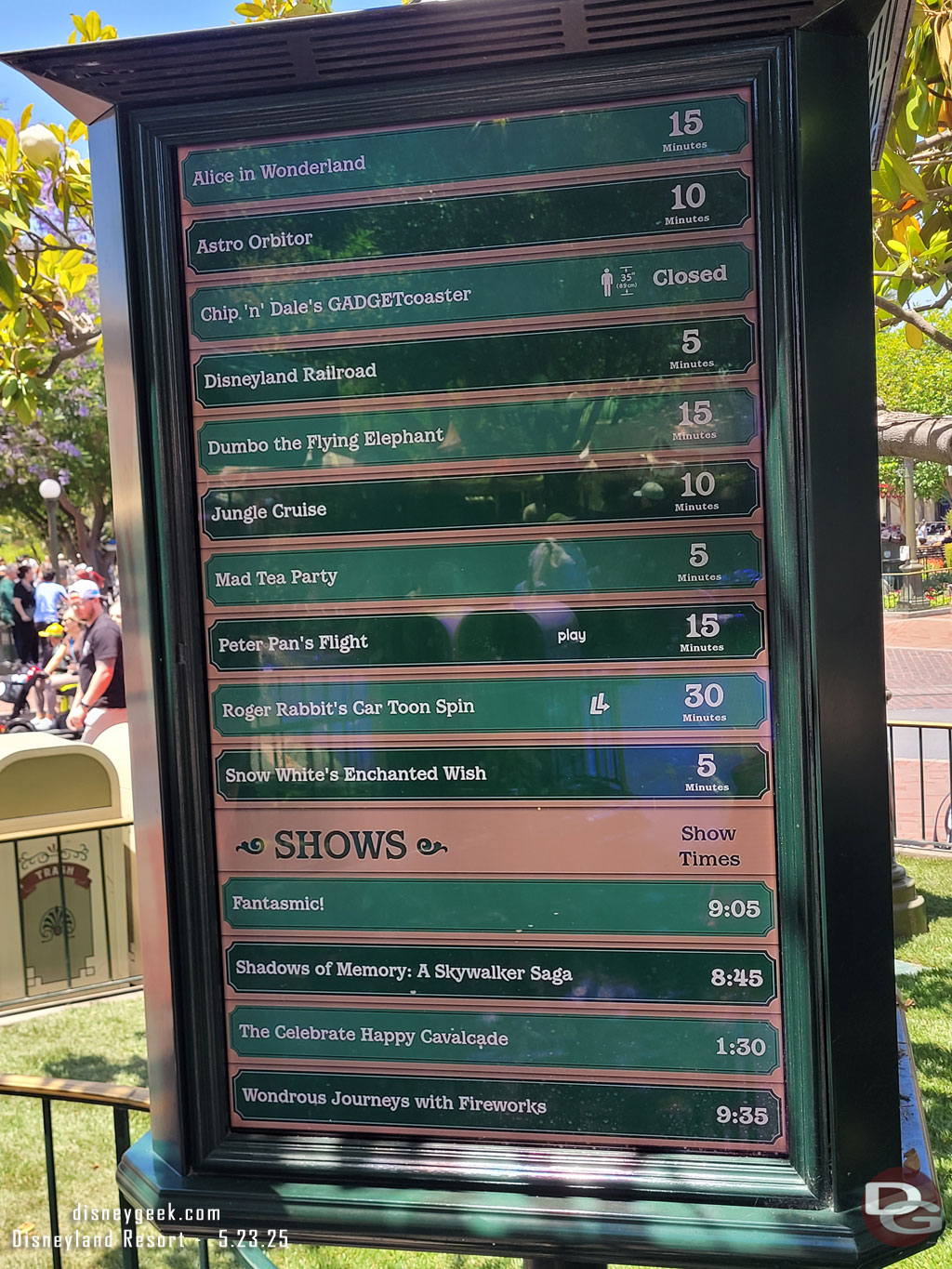 12:50pm - Disneyland wait times