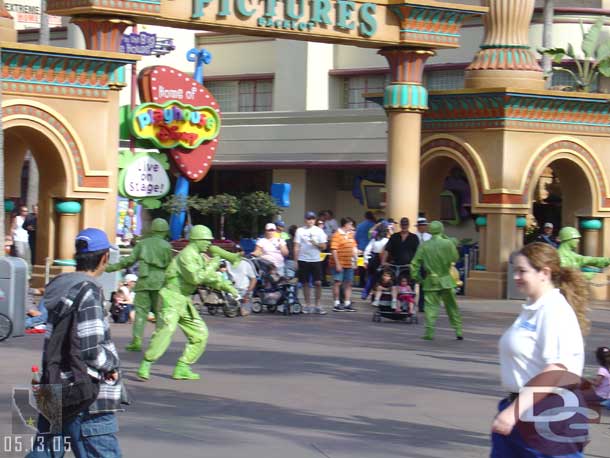 This was about 5 mintues before the parade starts, a couple of green army men warming up the crowd