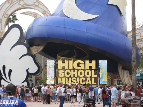 High School Musical 2s performance in front of the giant hat...