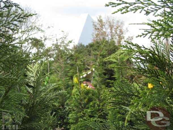 A peak into the Flower and Garden display near the Rose Walk