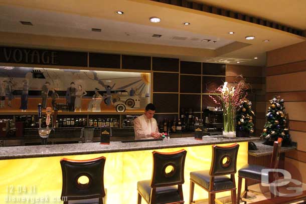 The Bon Voyage bar on Deck 3, Midship.