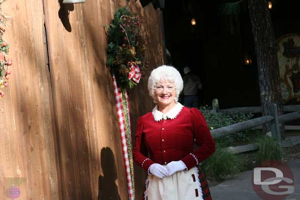 Mrs Claus makes the rounds too.