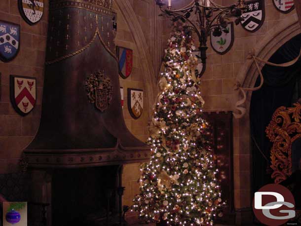 The waiting area for the Royal Table (inside the castle)