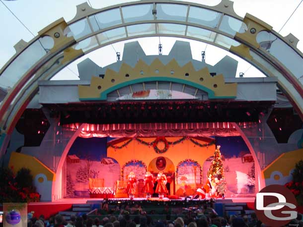 Out on the Tomorrowland Stage a Holiday show.