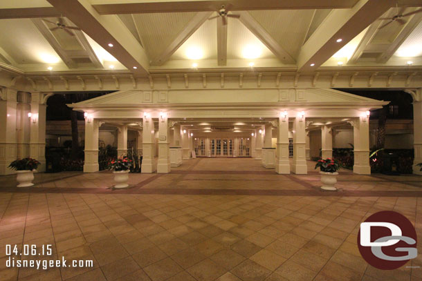 Had some energy so here is a look around the Disneyland Hotel and our room.  Starting off at the entrance.