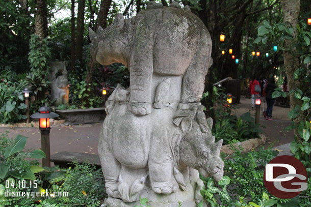 A park area across from the Liki Tikis