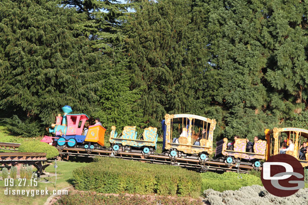 Casey Jr. making his way around the track.