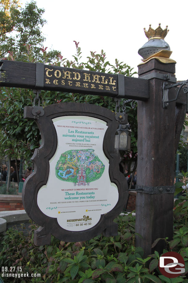 This type of sign was all too familiar as you roamed the park.  The dining locations had limited hours and were only open on certain days.