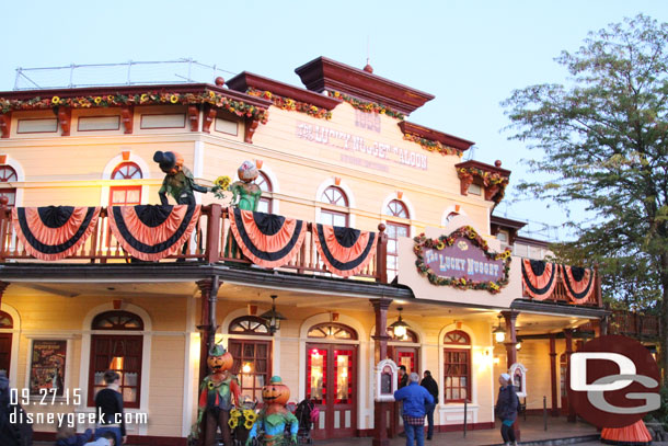 The Lucky Nugget.  The marquee is gone for renovation.  They decorated the temporary signs for Halloween even.