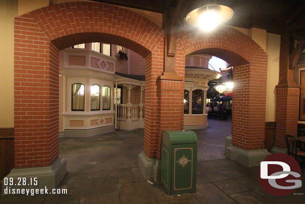 Leading out to Flower Street (center street)