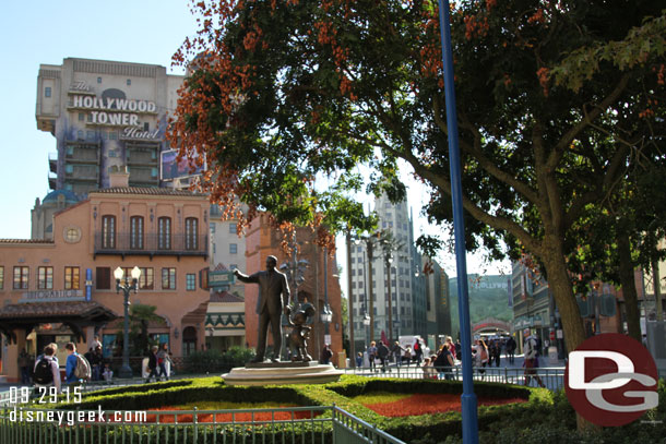 Walt and Mickey, the partners statue.