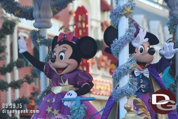 Minnie Mouse & Mickey