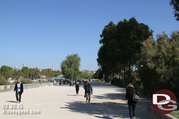We walked along the Seine to RER stop at Pont de lAlma