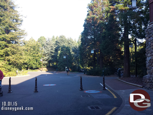 Made it back to the Sequoia Lodge around 5:30pm.  Which meant a few minutes to catch our breath and then head out for dinner.