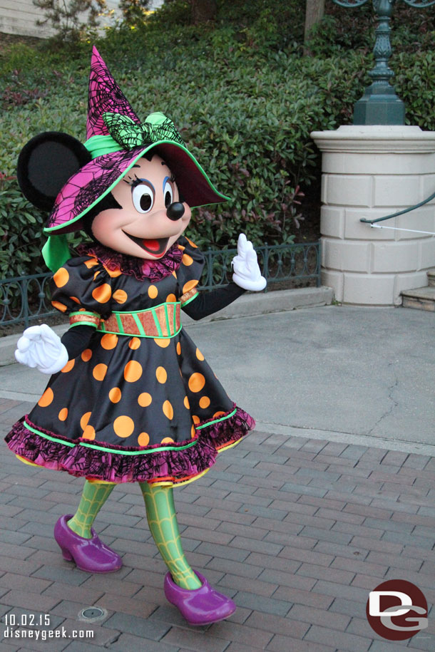 Minnie walking by.