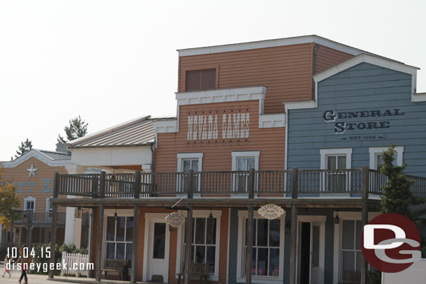 The main building where the lobby and store is.