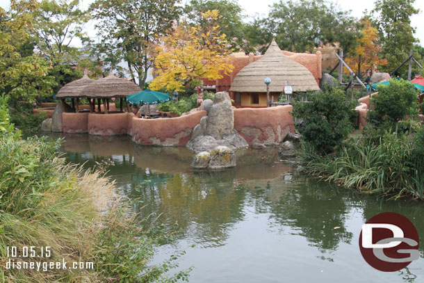 Looking across the way toward the rest of Adventureland.