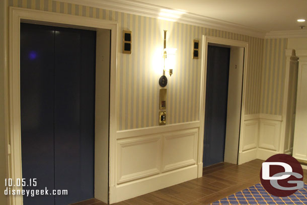 Elevators to guest rooms