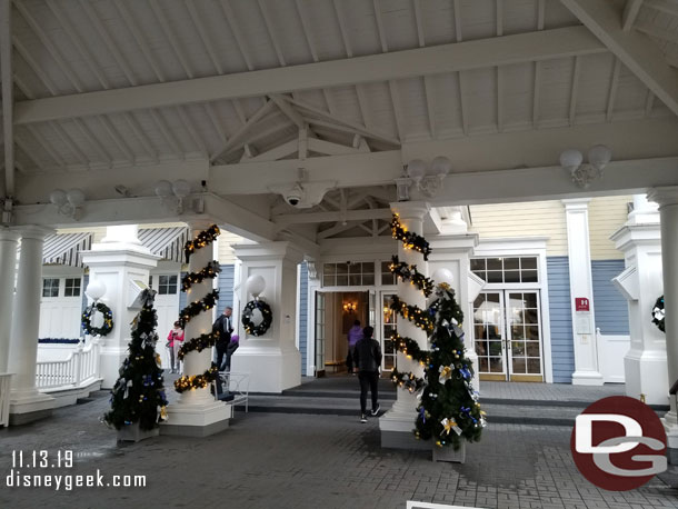 Decided to take the bus to the park to save some steps for the rest of the group.  Here is the front of entrance of the Newport Bay Club, where we waited for the bus.