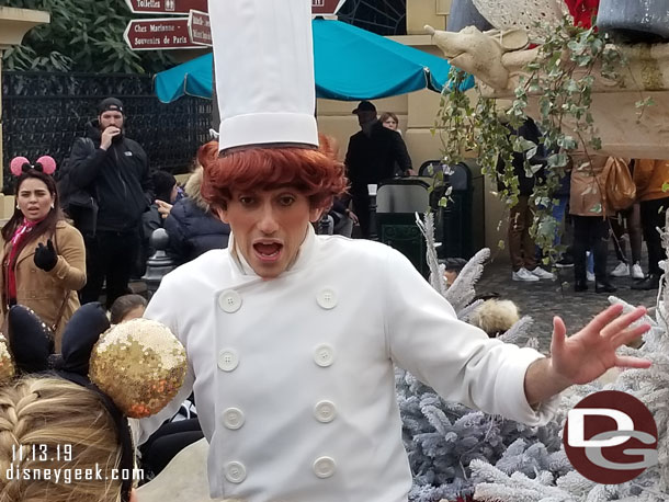 Alfredo Linguini was out meeting guests near the fountain.