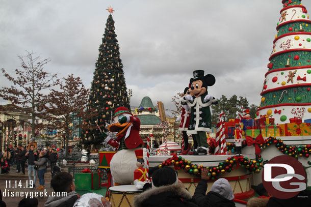 Disney's Christmas Parade was passing by as I entered the park.