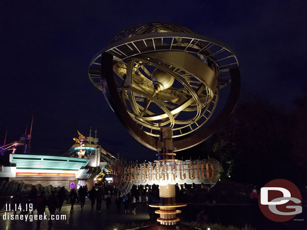 Discoveryland entrance