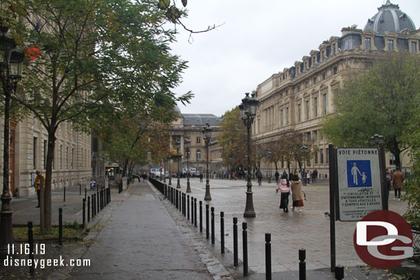 We set off for our next stop, Sainte Chapelle.