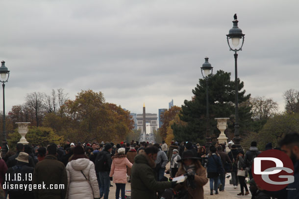 The weather was not that bad, it had not drizzled in a while, and there were a lot of people so decided to walk through Tuileries Garden area. (Jardin des Tuileries)