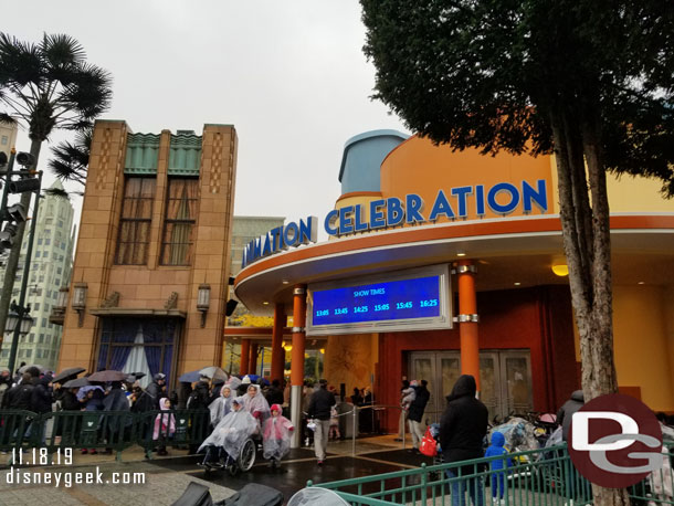 Even in the rain the wait for Frozen was over a show.. so I decided to go get lunch and check back later.