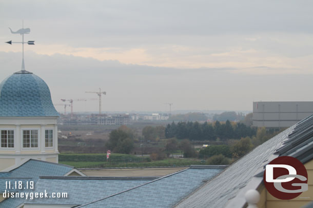 Panning a little further to the right you can see the edge of the Walt Disney Studios Park.