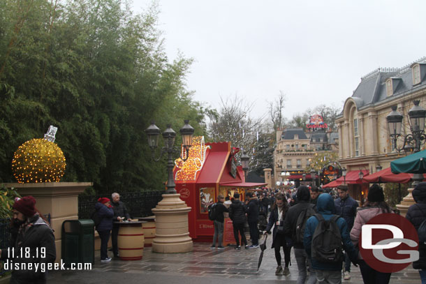 Making my way to Ratatouille Adventure 